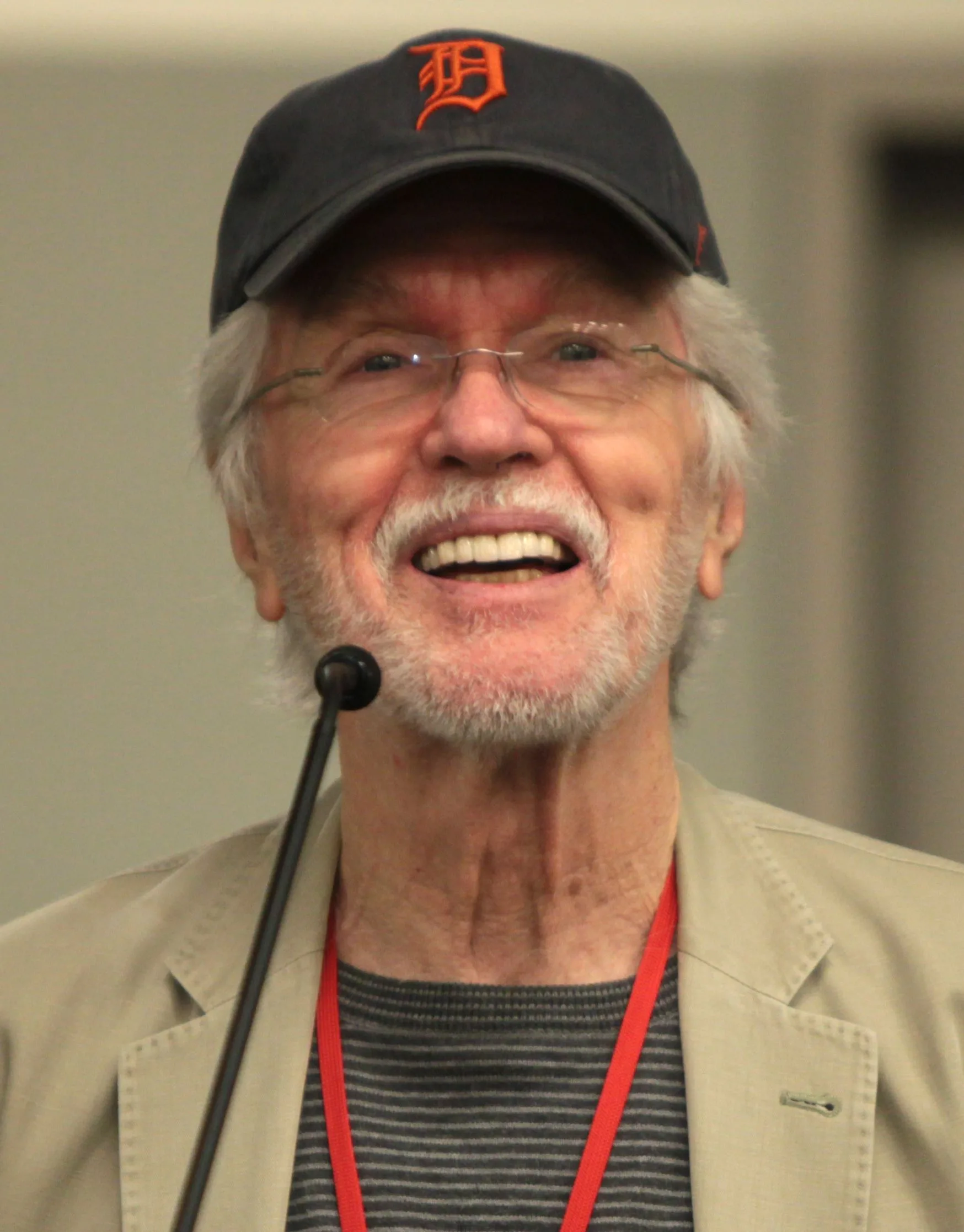 Tom Skerritt 2014