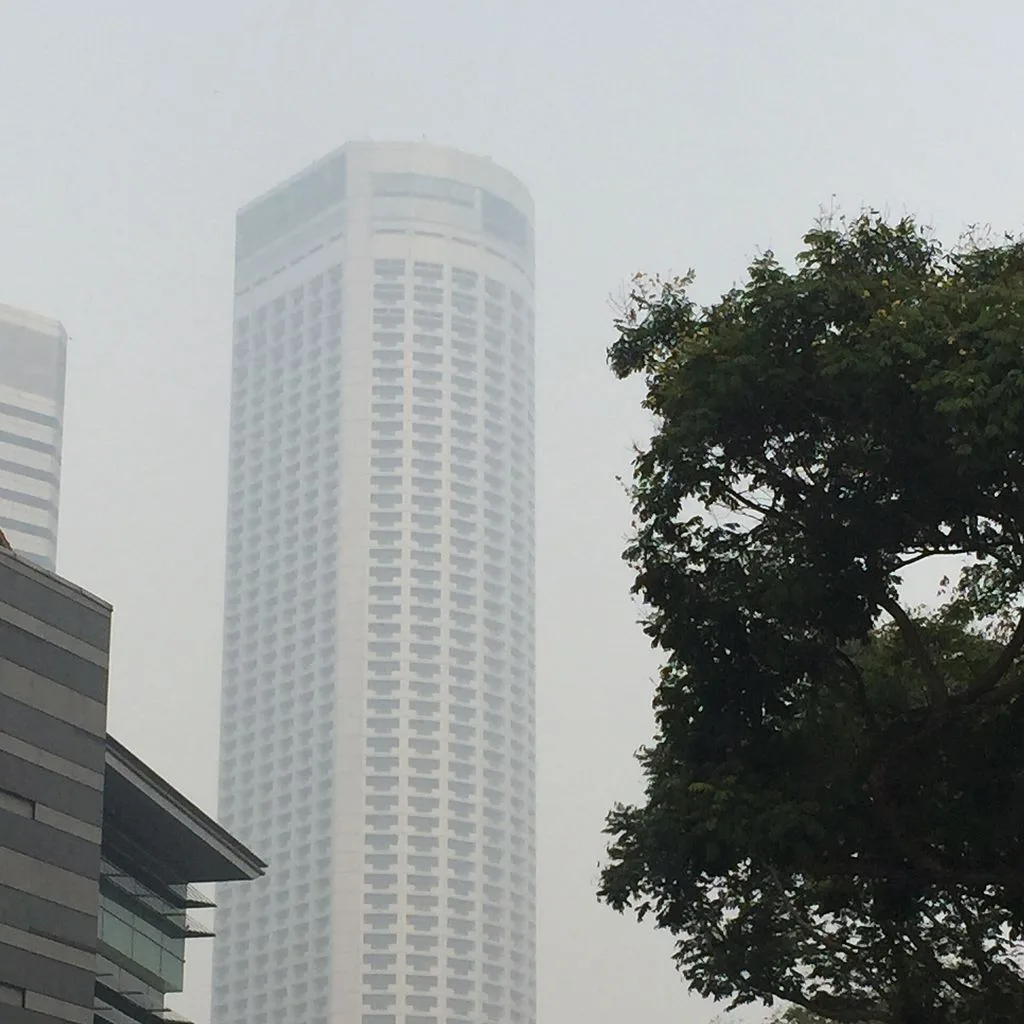 Swissôtel The Stamford, Singapore, in the haze - 20150924