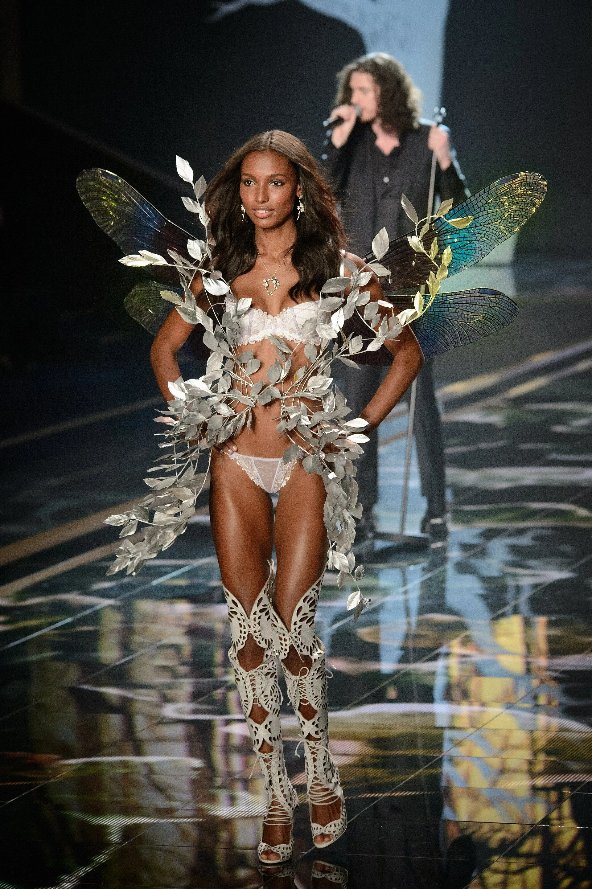 20141202 Jasmine Tookes at the 2014 Victoria's Secret Fashion Show