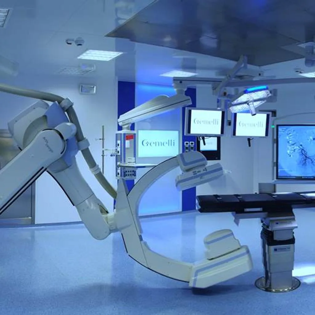 Hybrid operating theatre gemelli rome