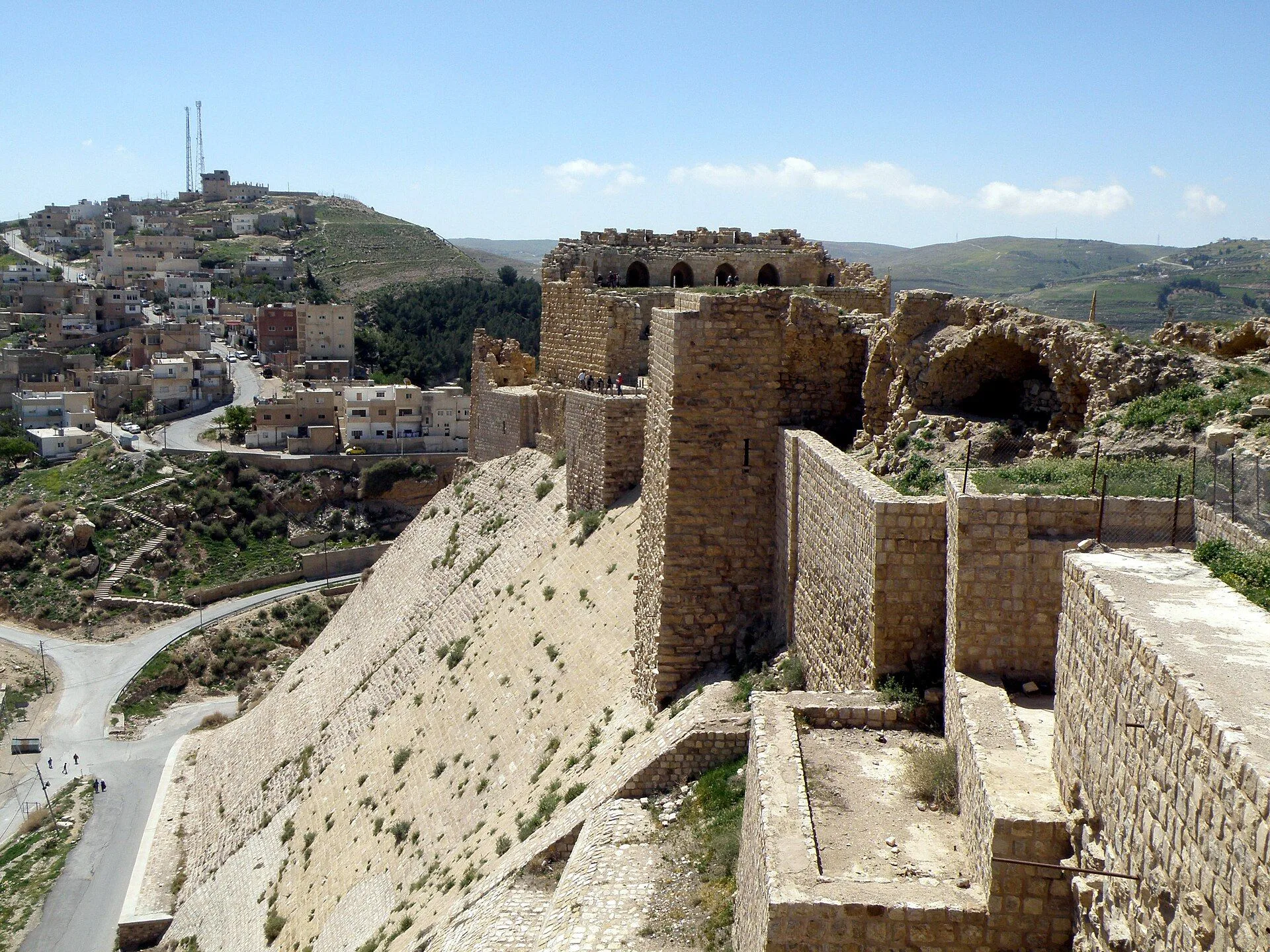 14 Al-Karak
