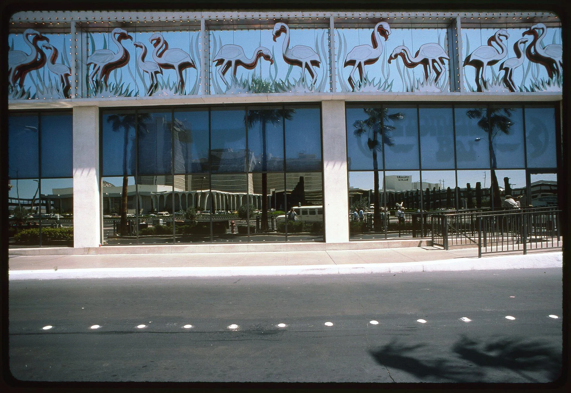Las Vegas. Facciata del Flamingo Hotel