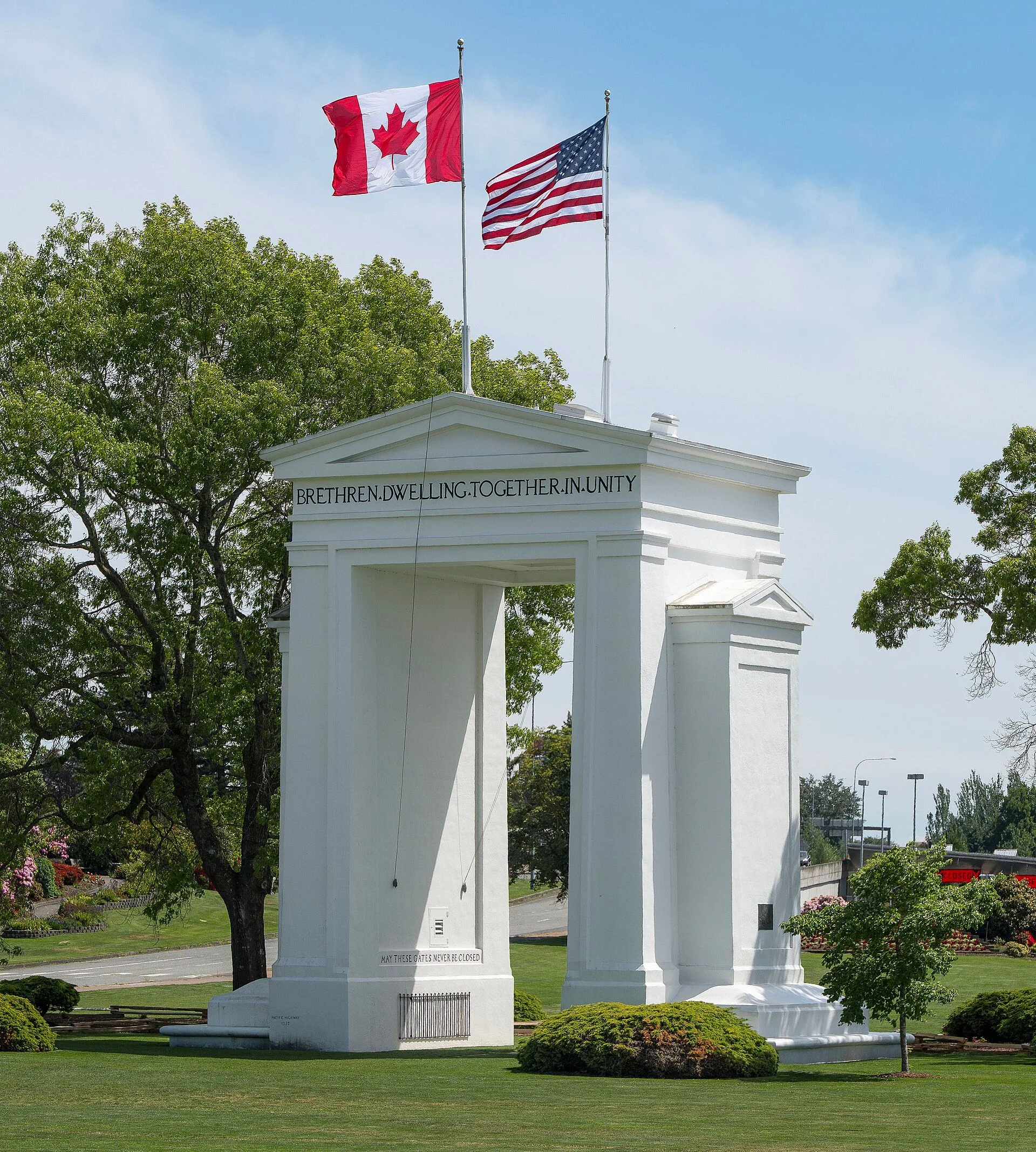 Peace Arch (Canada–United States border)