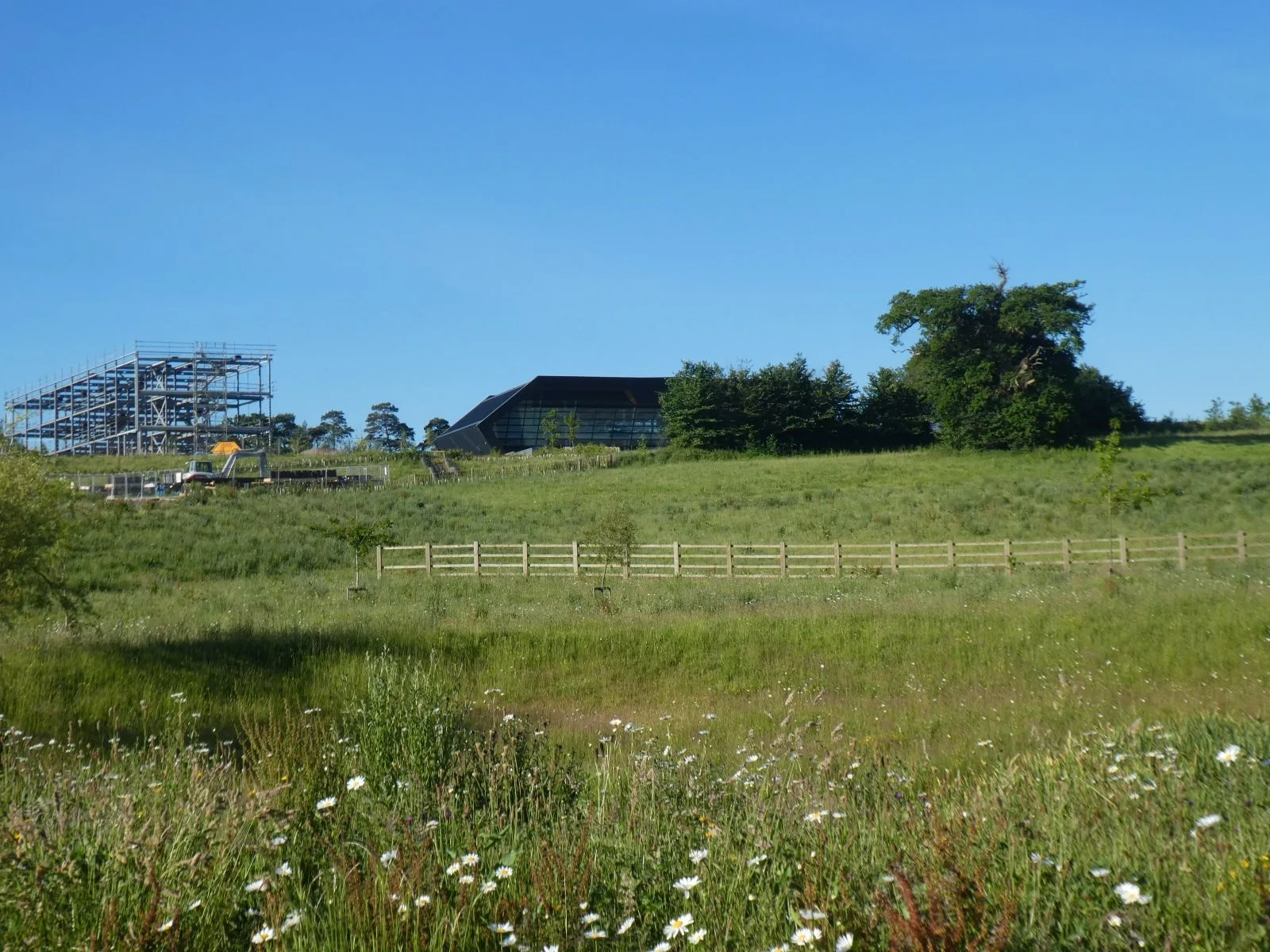 Exeter Science Park, one of the Met Office buildings - geograph.org.uk - 6493319