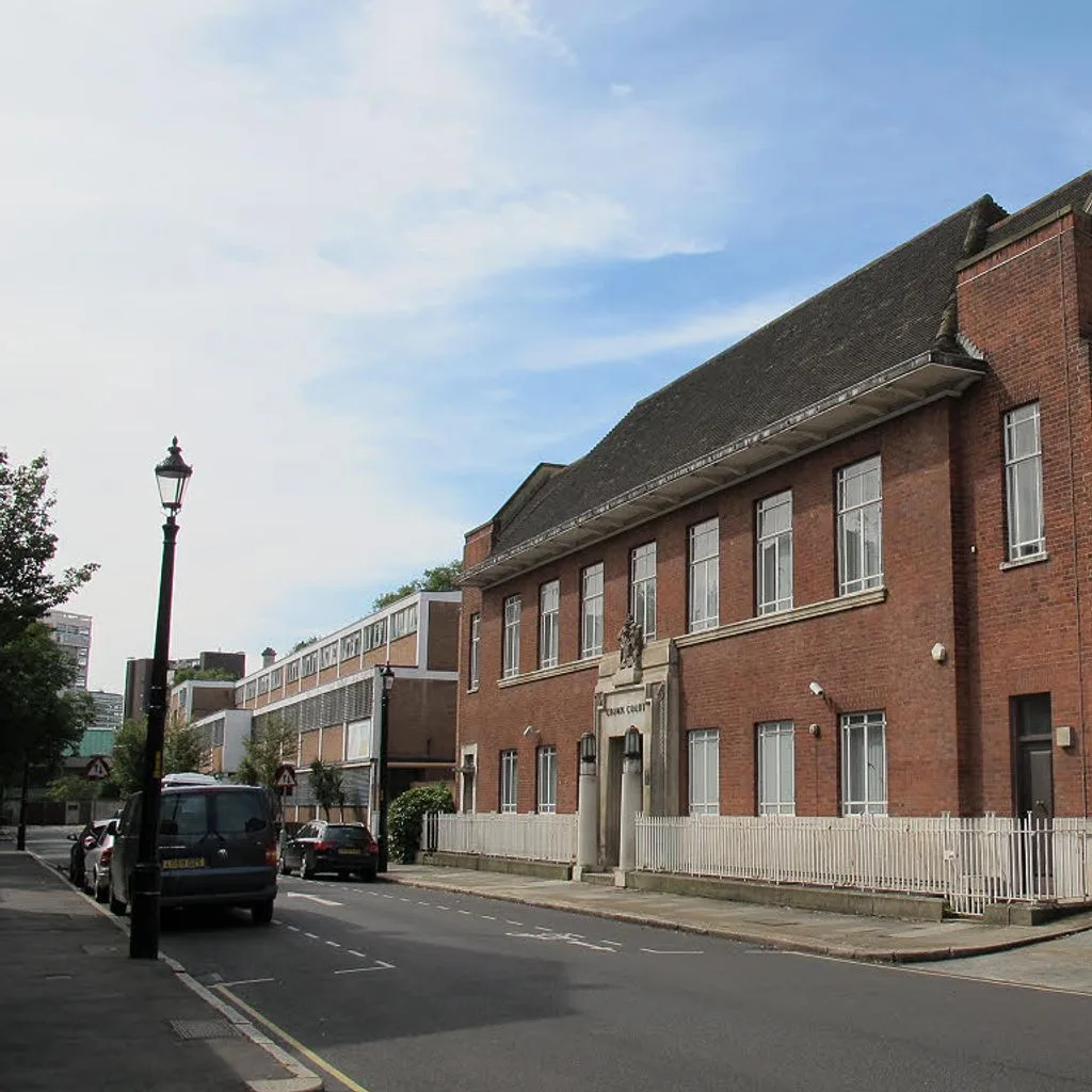 Former Southwark Crown Court - geograph.org.uk - 3117448