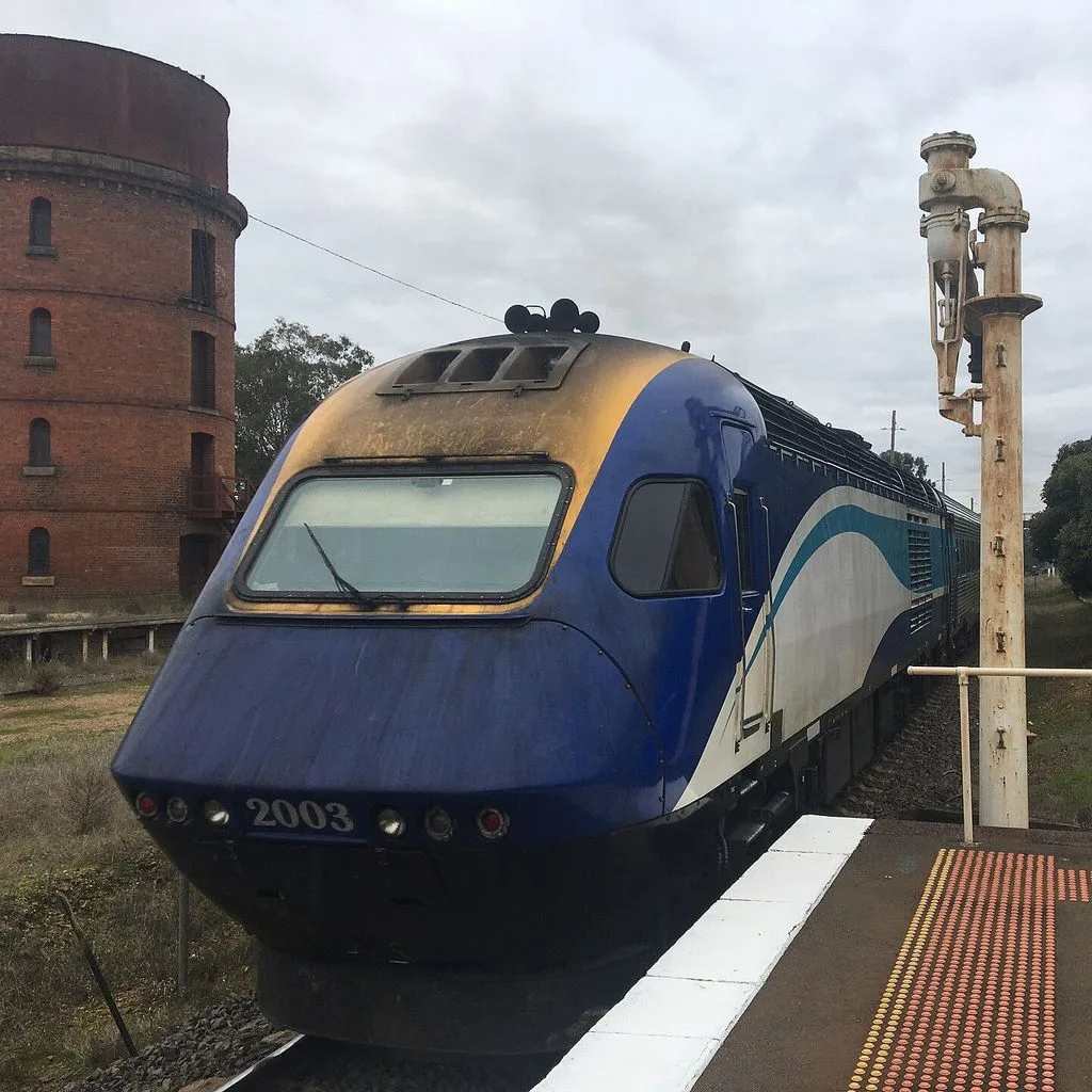 XPT train leaving Wangaratta station — June 2022