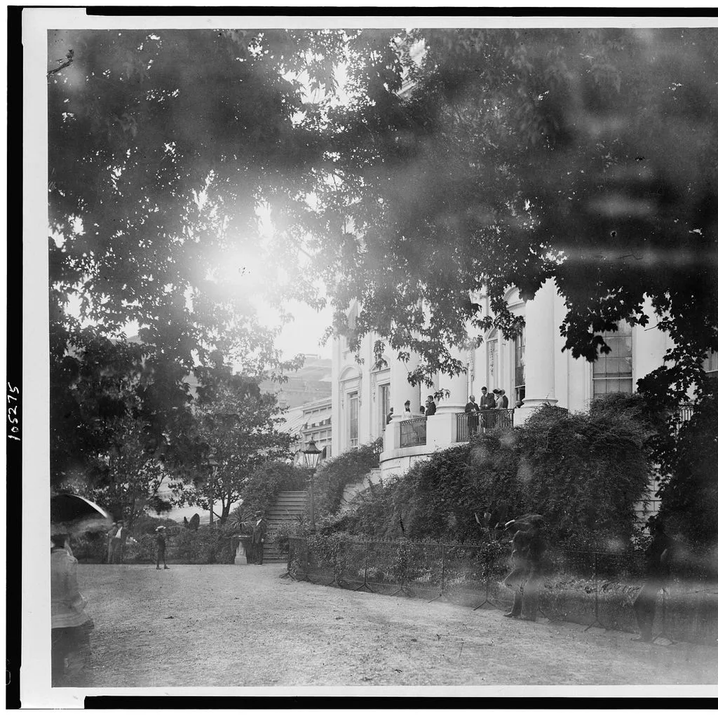 Exterior of the White House LCCN92510787