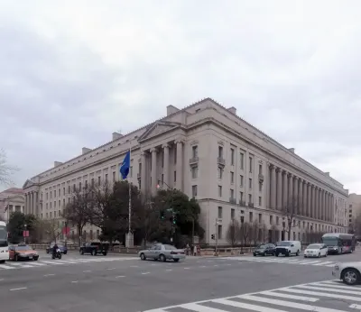 2014-04-04-Robert-F-Kennedy-Department-of-Justice-Building-Washington
