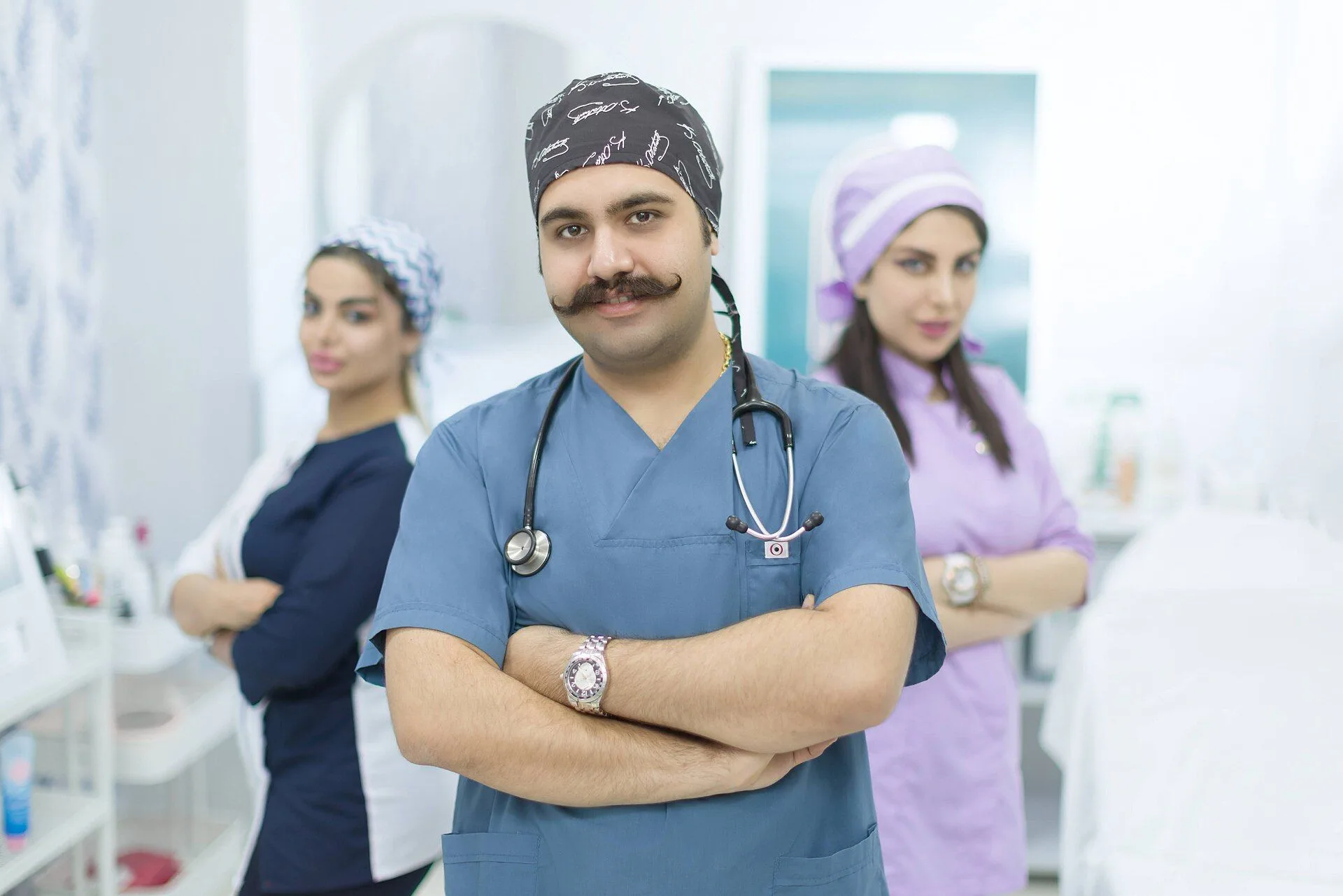 Saeed-Ghezelbaash-with-clinical-team